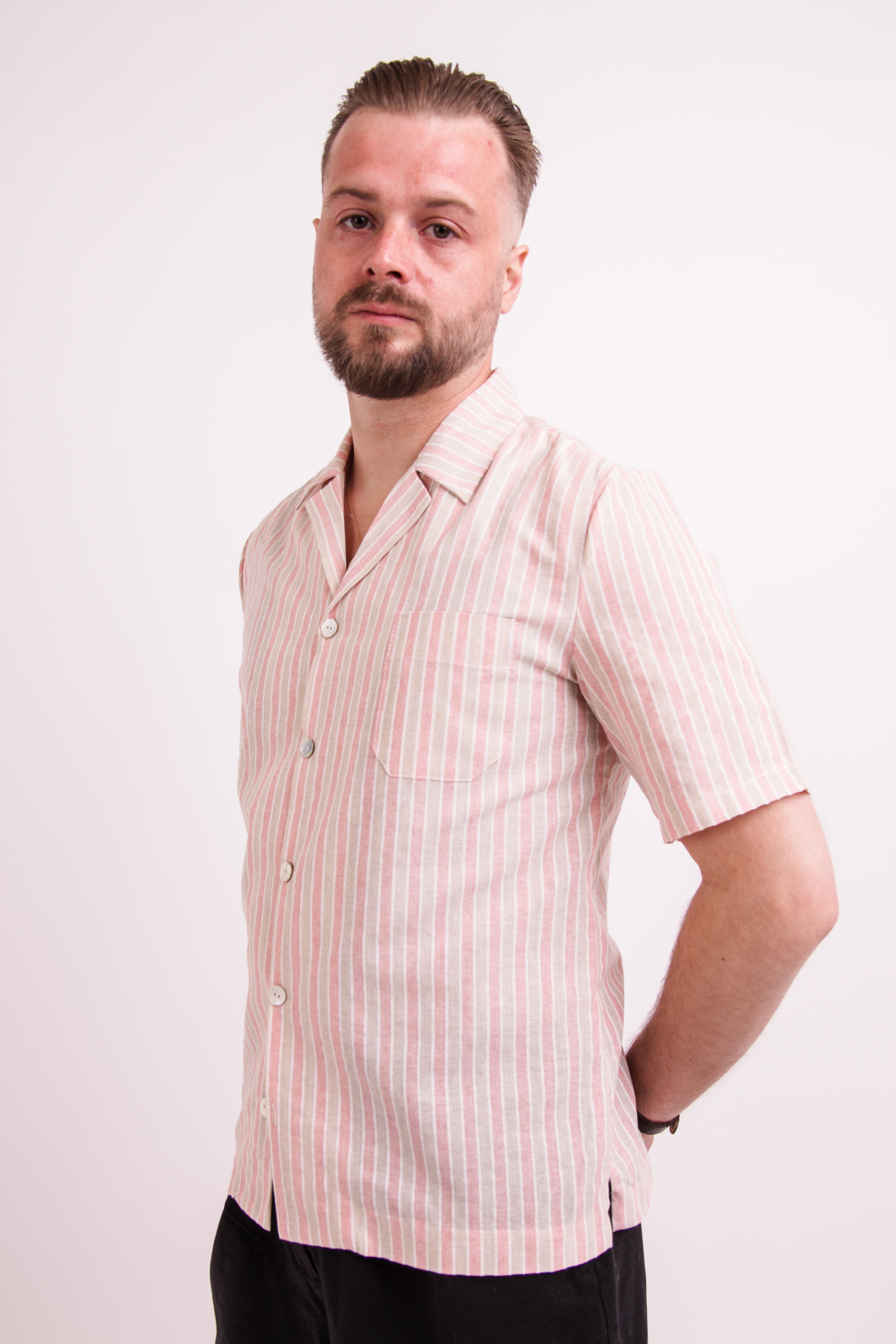 Rosa Cuban Collar